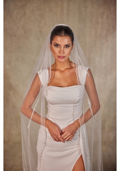D243 Rahibe Gelin Duvağı