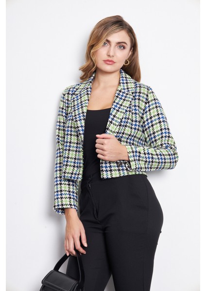 Düğmeli Crop Ceket