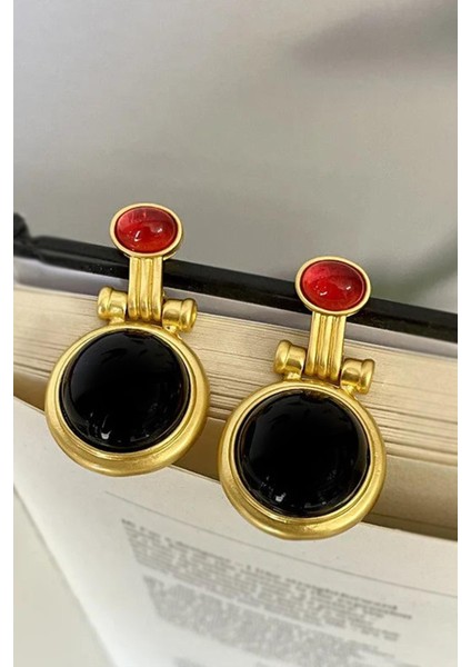 Büyük Siyah ve Kırmızı Top Küpe Taş Detaylı modelleri