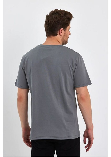 Erkek Bisiklet Yaka Relax Fit Cotton Basic T-Shirt indirimleri