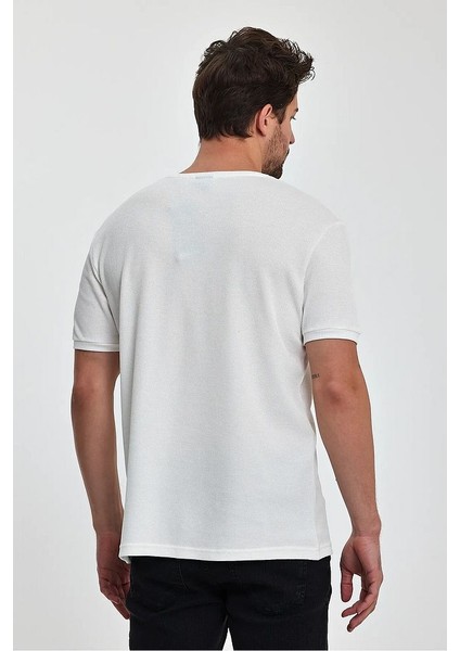 Erkek Regular Fit Bisiklet Yaka Waffal Dokuma T-Shirt