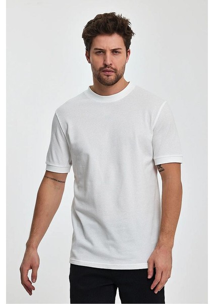 Erkek Regular Fit Petek Süprem Dokuma Bisiklet Yaka Cotton T-Shirt