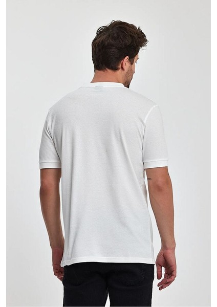 Erkek Regular Fit Petek Süprem Dokuma Bisiklet Yaka Cotton T-Shirt indirimleri