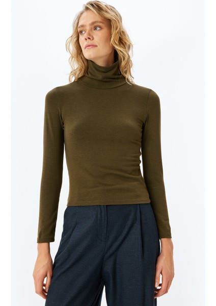 x Melis Ağazat - Slim Fit Uzun Kollu Balıkçı Yaka T-Shirt modelleri