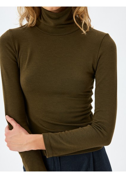 x Melis Ağazat - Slim Fit Uzun Kollu Balıkçı Yaka T-Shirt indirimleri