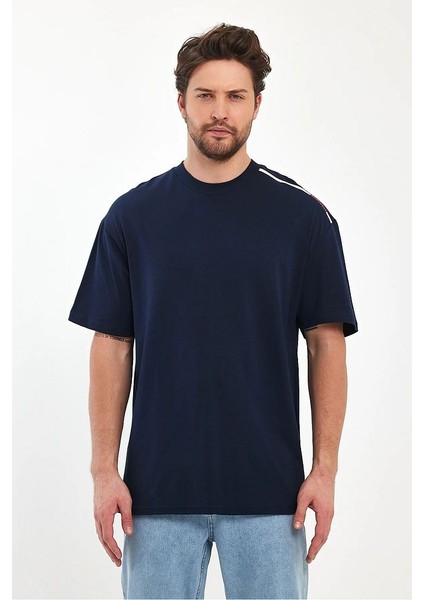 Erkek Omuzu Rodi Jeans Yazılı Bisiklet Yaka Relaxed Fit Pamuk T-Shirt fiyatları