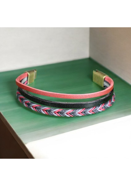 Şık Örgü Deri Bileklik Kırmızı ve Siyah Tonlarda, Mıknatıslı Kapama