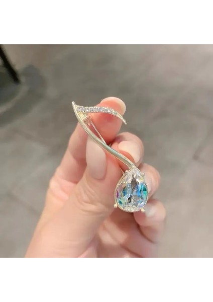 Stil 9 Basit Nota Şekli Kadınlar Için Broşlar Lüks Kristal Broş Pin Moda Konser Takı Müzisyen Yaka Iğnesi Yeni Hediyeler (Yurt Dışından) modelleri