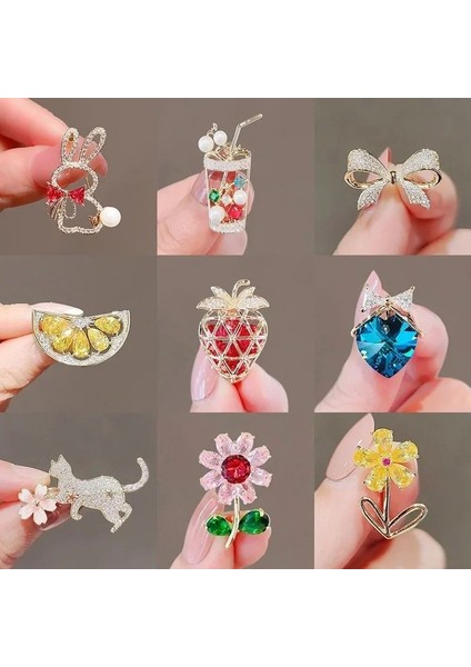 Stil 32 Yeni Moda Kadın Hayvan Yay Broş Metal Küçük Broş Pin Rhinestone Çiçek Yaka Iğneler Sabit Anti Düğme Giyim Aksesuarı (Yurt Dışından) fiyatları