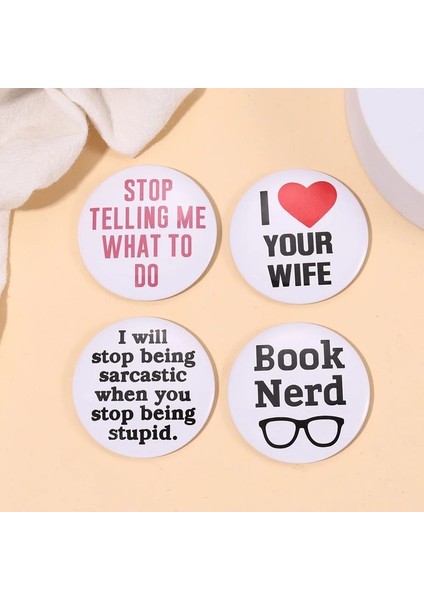 XZ7289 Komik Pines Yaka Pin Emaye Pimleri Kadın Broş Giysi Için Ingilizce Harfler Karikatür Metal Rozetleri Sırt Çantası Broşlar Kadınlar Için (Yurt Dışından) fiyatları