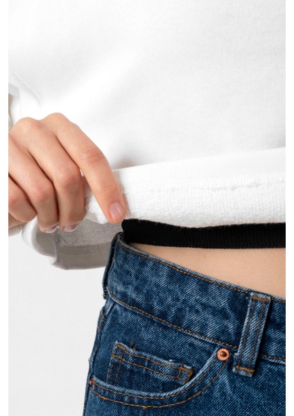 Blackpink Minimalist Ekru Kadın Crop Kapşonlu fırsatları