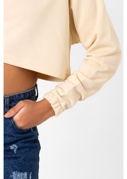Blackpink Jisoo Signature Bej Kadın Crop Kapşonlu