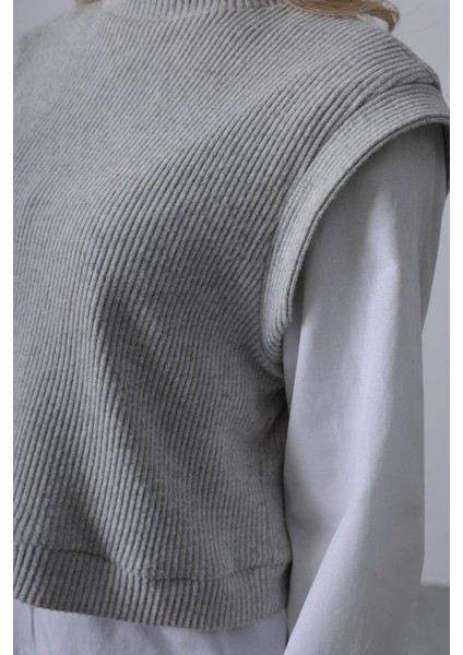 Gri Renk Fitill, Gömlek Detaylı Takım modelleri