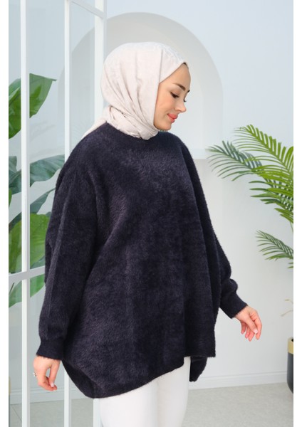 Oversize Kesim Peluş Kazak Siyah