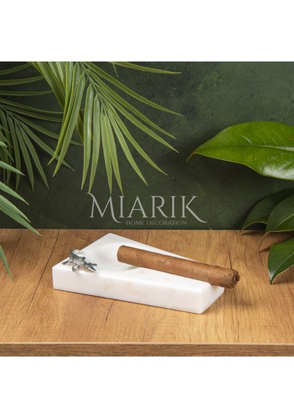 Beyaz Mermer Puro Küllüğü Gümüs Renk Tımsah Detaylı