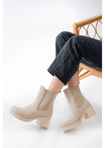 5109-3056 Bej Lastikli Fermuarlı Kalın Topuklu Günlük Kadın Bot fiyatları