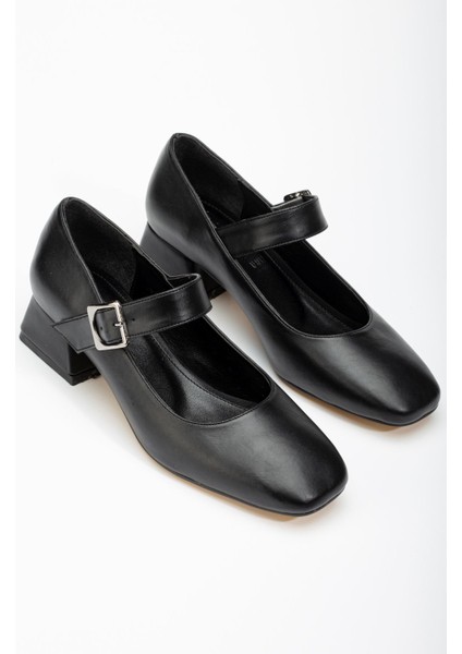 Siyah Günlük 4 cm Topuklu Bayan Ayakkabı modelleri