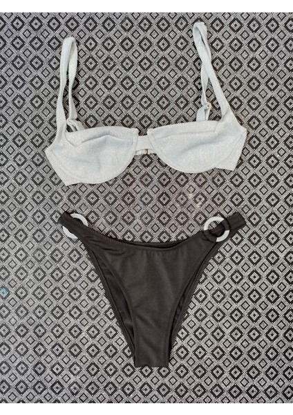 Kadın Simli Yeşil Üst Arkadan Popçalı, Siyah Alt Yandan Halkalı