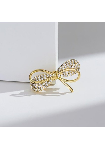 Minimal Gold Fiyonk Broş