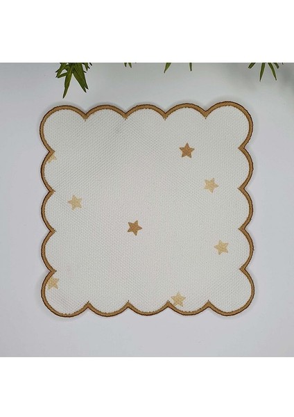 Minimal Yıldız Desenli Nakış Kenar Kumaş Kokteyl Peçetesi 1 Adet
