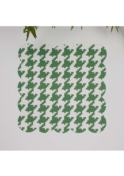 Yeşil Kazayağı Desenli Lazer Kesim Kumaş Kokteyl Peçetesi 1 Adet