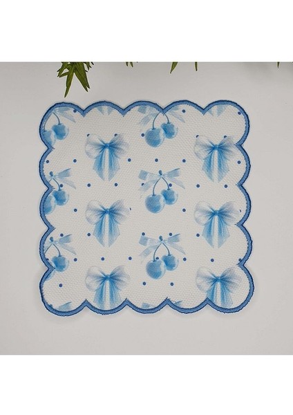 Mavi Kurdele ve Vişne Desenli Nakış Kenar Kumaş Kokteyl Peçetesi 1 Adet