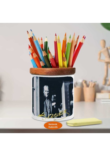Lider Gazi Mustafa Kemal Atatürk Ahşap Seramik KALEMLIK-S540