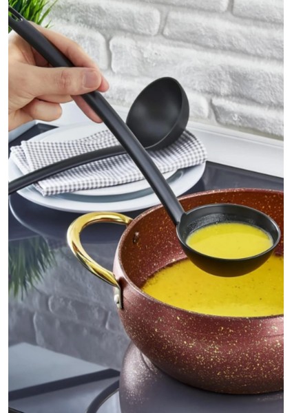 7'li Set Yanmaz Yapışmaz Teflon Servis Seti Kepçe Maşa Kaşık Kevgir Spatula Çırpıcı ve Mangal Maşası modelleri