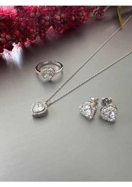 Kalpli Yüzük Kolye Küpe Seti indirimleri