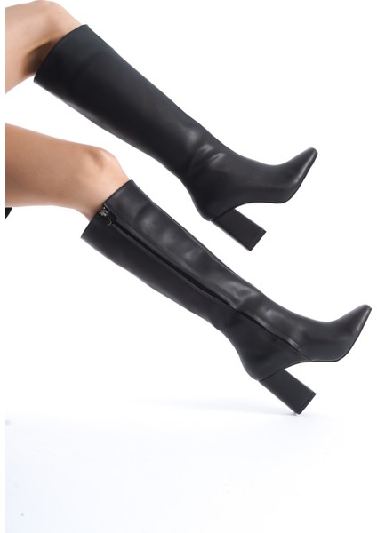 Vonje Carmen Siyah Kadın Topuklu Çizme Suni Deri Kalın Topuklu Şık Görünüm Klasik Model