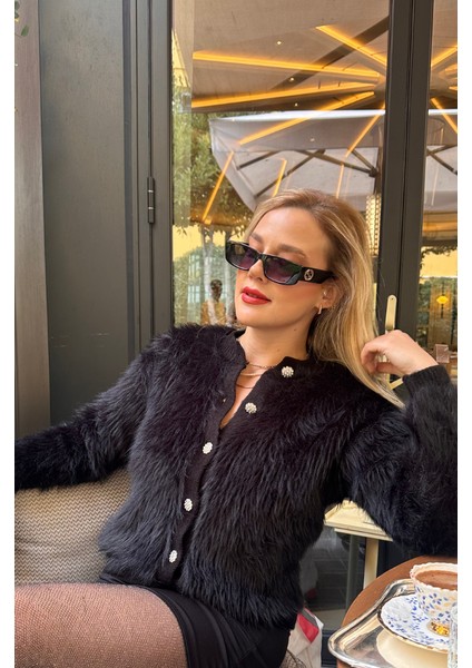 Siyah Sakallı Gümüş Düğmeli Hırka modelleri