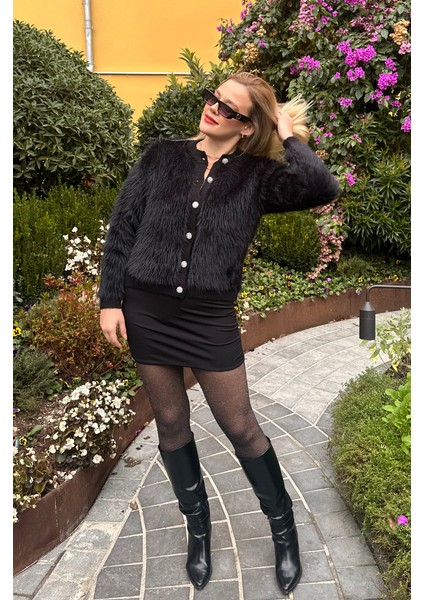 Siyah Sakallı Gümüş Düğmeli Hırka indirimleri