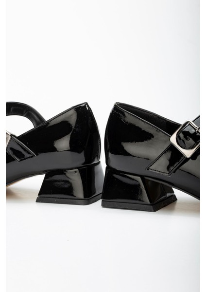 Siyah Rugan Günlük 4 cm Topuklu Bayan Ayakkabı modelleri