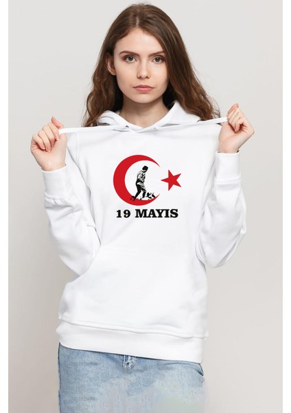 19 Mayıs Ata Beyaz Kadın 3ip Kapşonlu Sweatshirt