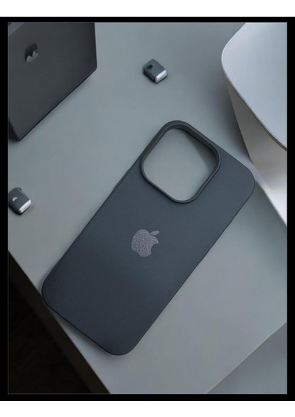 iPhone 16 Pro Lansman Silikon Kılıf Esnek ve Şık Tasarım