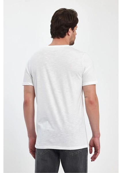 Erkek Bisiklet Yaka Rahat Kalıp Baskısız Pamuk T-Shirt fırsatları