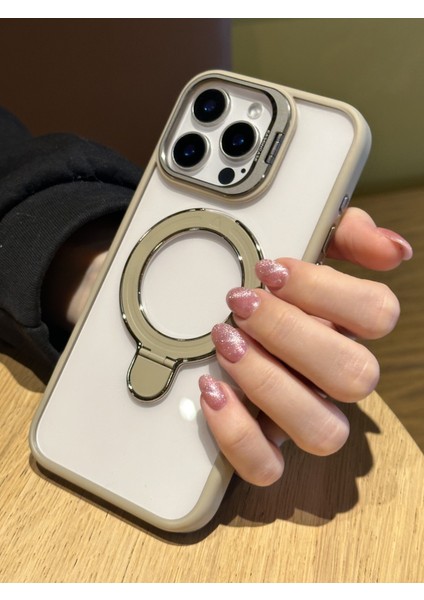 iPhone 16 Pro Uyumlu Çöl Titanyum Magsafe ve Metal Kamera Çerçevesi Standlı Şeffaf Kılıf