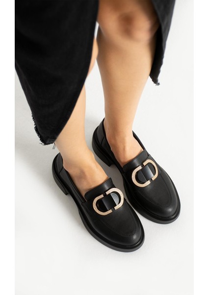 Kadın Siyah Cilt Ince Taş Detaylı Loafer fiyatları