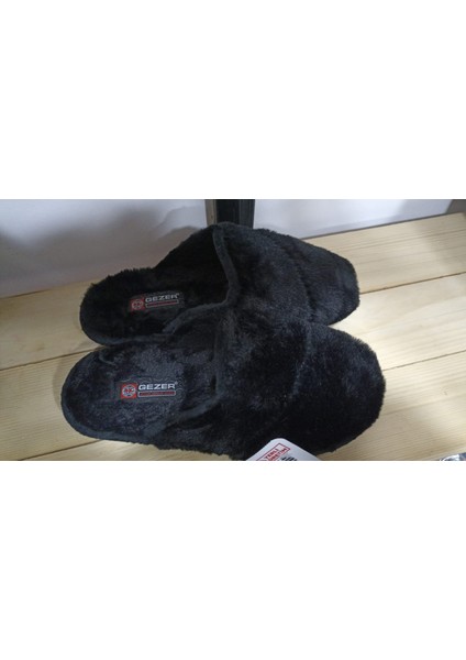 Yeni Sezon Kışlık Içi Peluşlu Rahat Taban Kadın Ev Terliği modelleri