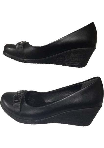 Kadın Siyah Metal Işlemeli Kısa Dolgu Topuklu Abiye Ayakkabı indirimleri