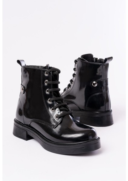 02-2003 Siyah Rugan Bağcıklı Fermuarlı Günlük Kadın Bot