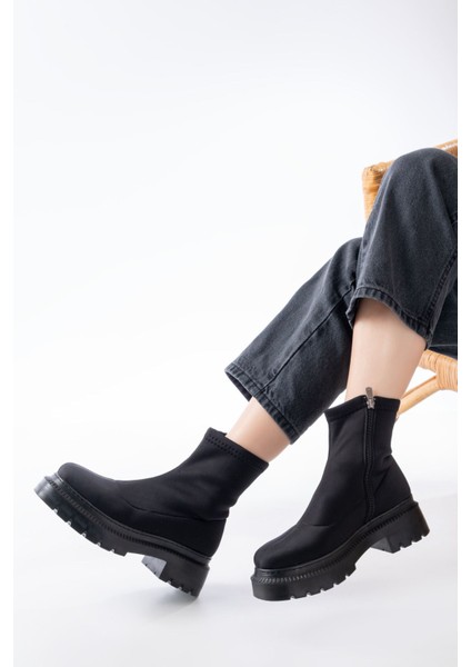236-2011 Siyah Dalgıç Fermuarlı Günlük Kadın Bot