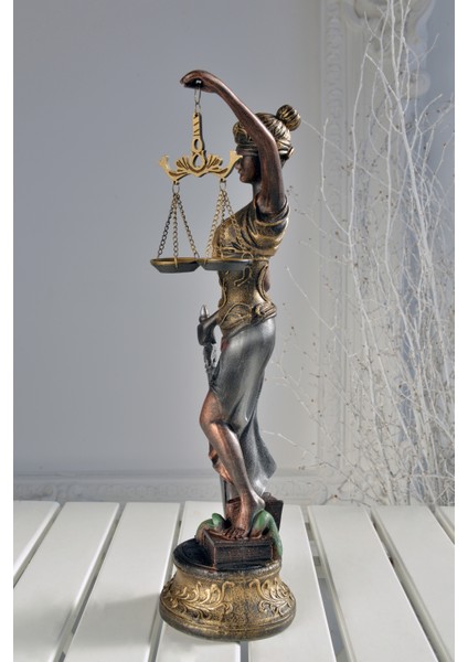 Büyük Adalet Heykeli 44 cm (Themis) Terazi Biblo fiyatları