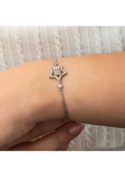 Gümüş Baget Taşlı Yıldız Kadın Bileklik fırsatları