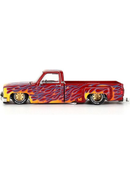 Kaido House /127 Chevrolet Silverado Dually On Fire V1 Model Araba