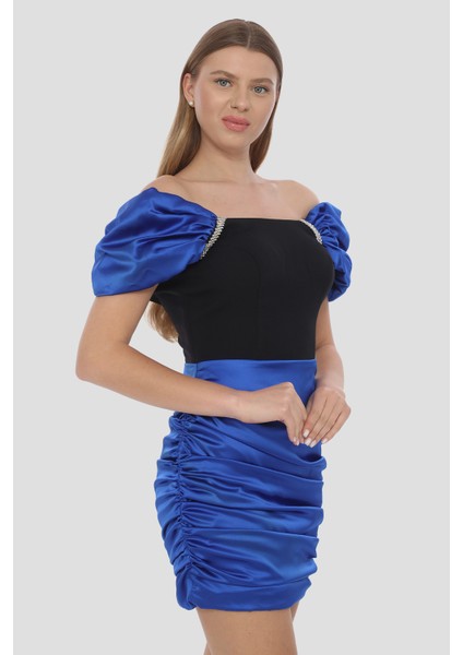 Drapeli Saten Aksesuarlı Mini Elbise fırsatları