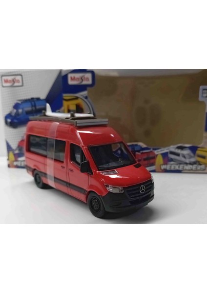 Dianomi Maisto 1:50 Ölçek Mercedes-Benz Sprinter Minibüs (12 Cm)