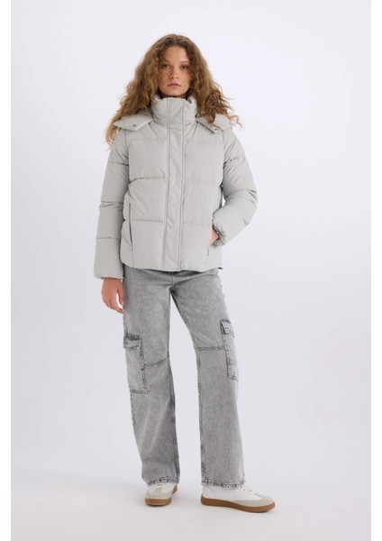 Su İtici Puffer Şişme Mont Oversize Geniş Kalıp Kapüşonlu Fermuarlı Çıtçıtlı A4090AX24WN fiyatları