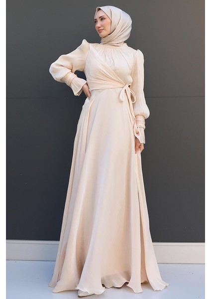 Fiyonk Detay Ipek Abiye Krem