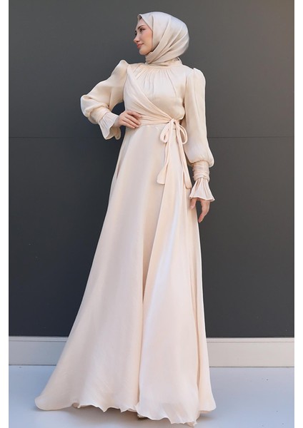 Fiyonk Detay Ipek Abiye Krem modelleri